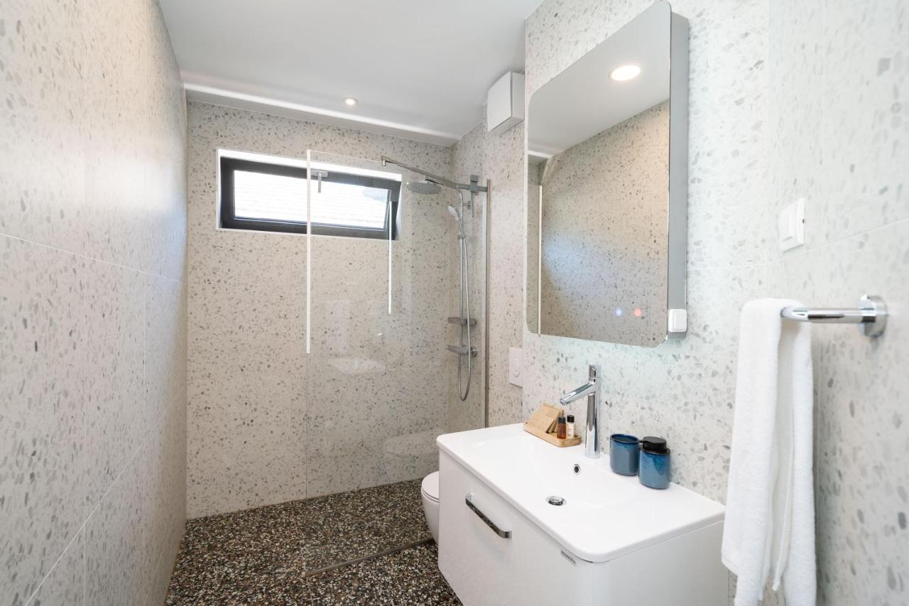 Olea Suite Кавтат Екстериор снимка